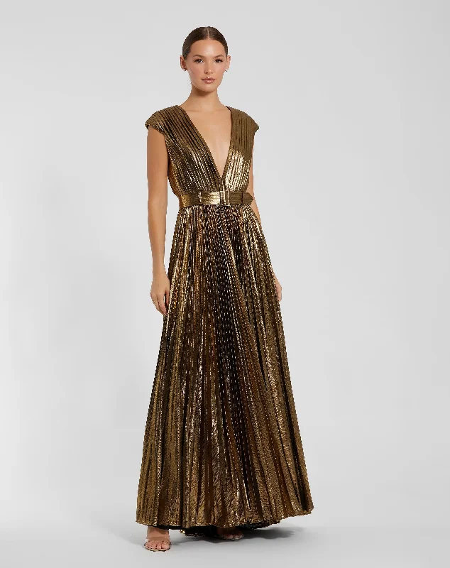 Pleated Metallic Jersey Gown With Belt