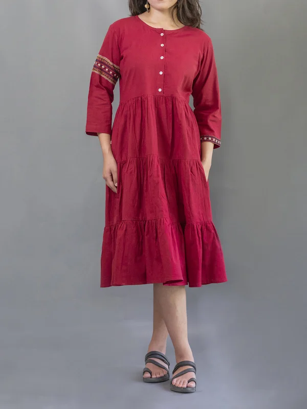 Embroidered Hand Detailed Dress In Red