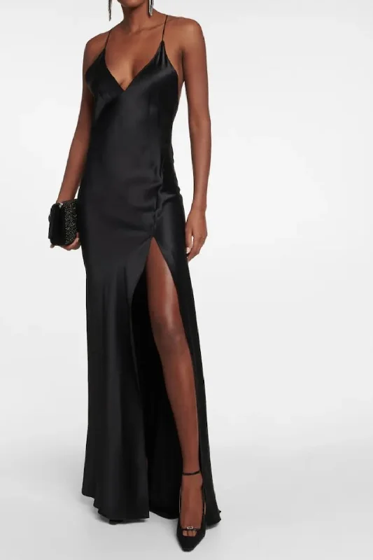 Hwado Black Dress